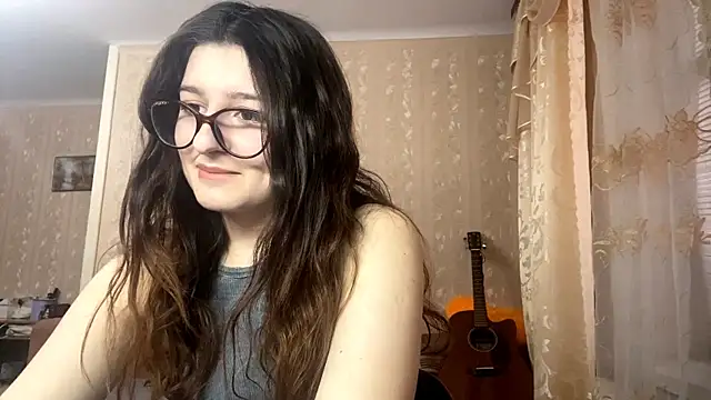 Snapshot of DonnieBooton chatting on November 2025 01:11:01 PM DonnieBooton online show from November 2025 01:11:01 PM