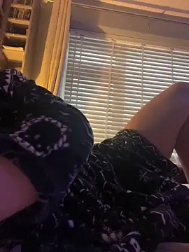 8inchLiam online show from March 2026 07:27:01 AM