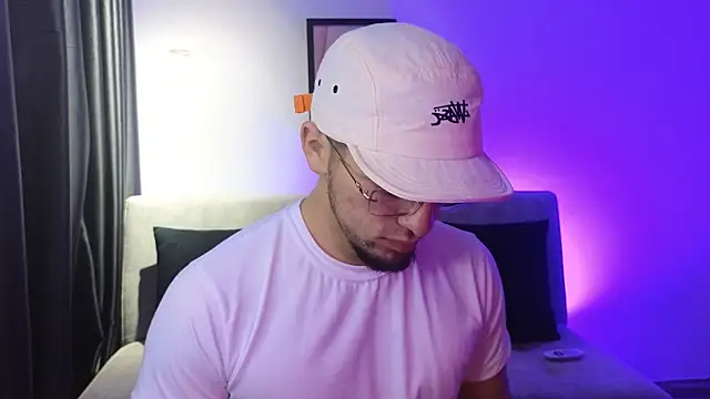 AresMassimoX online show from March 2026 12:31:02 PM