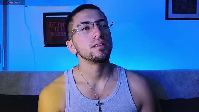 AresMassimoX online show from July 2026 01:28:01 PM
