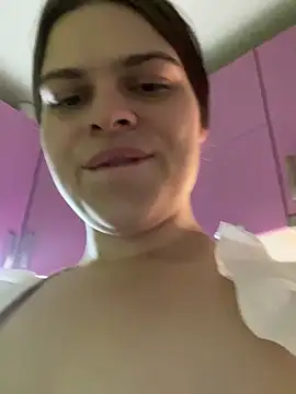 Dona Mafia online show from November 2025 10:43:02 AM