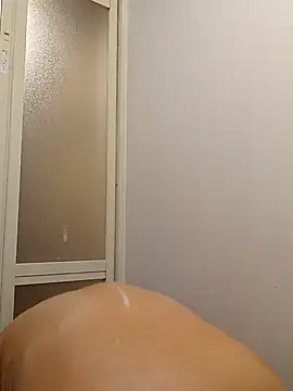 Snapshot of yu-yu28 chatting on November 2025 04:55:01 PM yu-yu28 online show from November 2025 04:55:01 PM