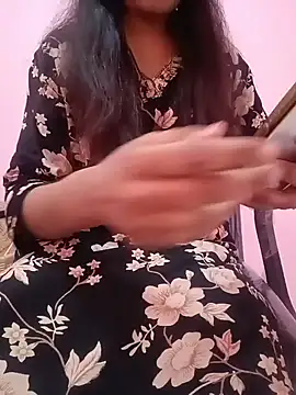 Iamyourdarling online show from December 2025 06:09:02 AM