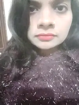 riyahot011 online show from November 2025 03:56:02 PM