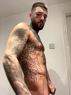 Snapshot of magicmichaell chatting on November 2025 10:48:02 AM magicmichaell online show from November 2025 10:48:02 AM