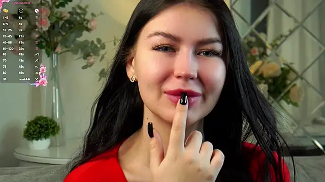 Snapshot of CoreenYorton chatting on February 2026 01:33:01 AM CoreenYorton online show from February 2026 01:33:01 AM