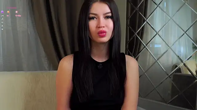 Snapshot of CoreenYorton chatting on February 2026 02:24:01 AM CoreenYorton online show from February 2026 02:24:01 AM