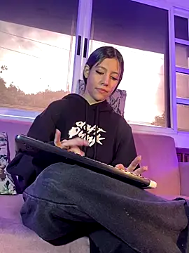 ReiAyanamy online show from December 2025 07:43:02 PM