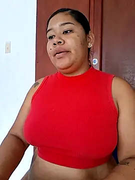 Snapshot of Sarahy- chatting on April 2026 01:54:02 PM Sarahy- online show from April 2026 01:54:02 PM