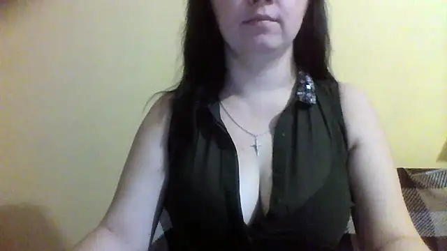 Vitalina282128 online show from December 2025 12:53:01 AM