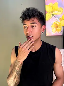 Snapshot of tank_steel chatting on November 2025 02:33:01 AM tank steel online show from November 2025 02:33:01 AM