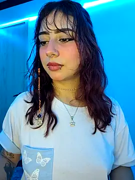 Sarah Lark- online show from March 2026 11:10:01 PM