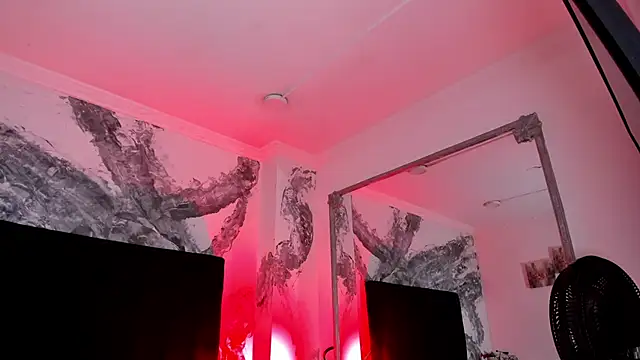 lilithDraven  online show from February 2026 03:57:02 AM