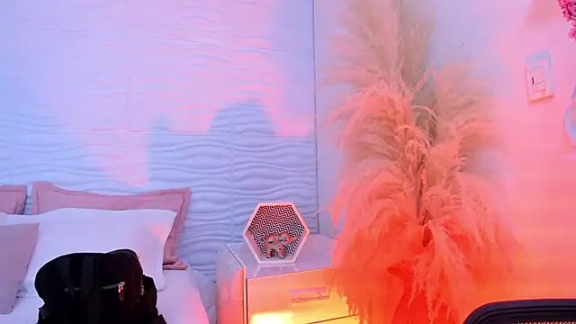 lilithDraven  online show from March 2026 04:05:02 AM