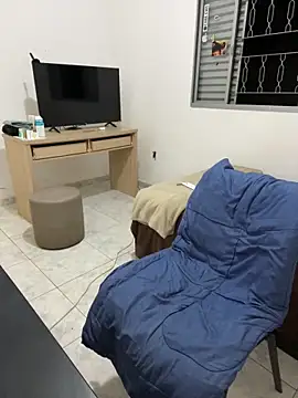 Lucasjandre online show from November 2025 11:51:01 PM