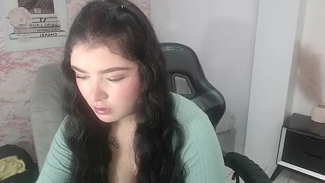 sarah rouse t  online show from November 2025 12:48:02 PM