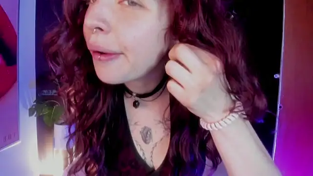 Velvet Dreamss online show from February 2026 02:28:01 PM