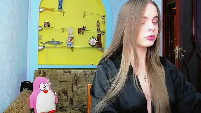 AlicaLOVEalisa777 online show from April 2026 04:34:01 PM