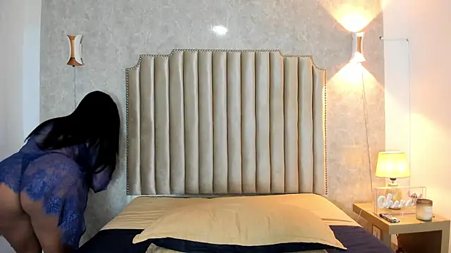 ArissDeLuna online show from November 2025 12:46:01 AM