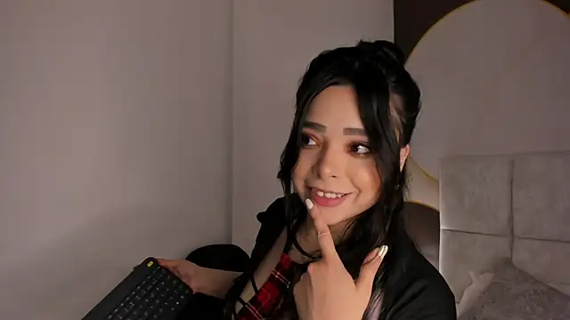 Has gonzalez online show from November 2025 04:23:02 AM