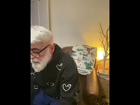 LeatherSdaddy online show from January 2026 05:38:02 PM