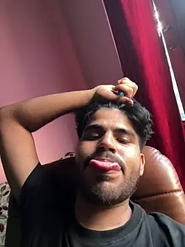 hotyyyyjonny online show from July 2026 12:33:01 PM