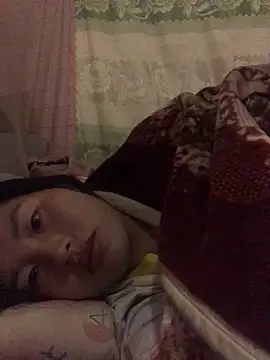 luna-sexxy online show from November 2025 07:18:02 PM