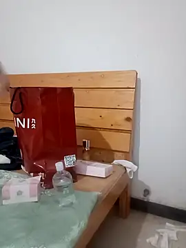 Snapshot of Nuomi6 chatting on December 2025 02:11:01 PM Nuomi6 online show from December 2025 02:11:01 PM