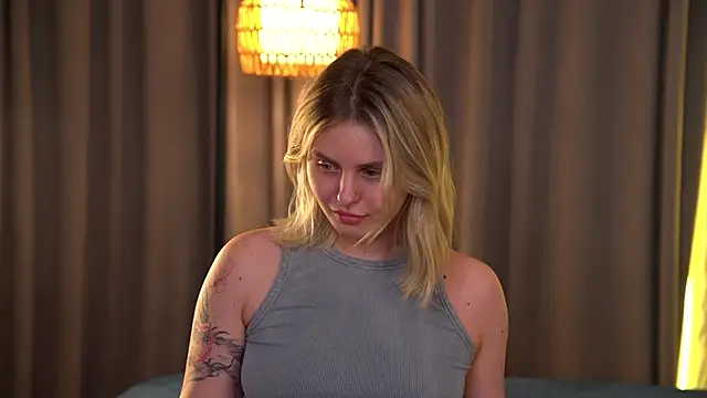 LilithEve  online show from November 2025 05:46:02 PM