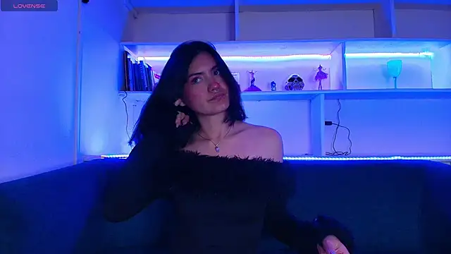 Brandy collinss online show from November 2025 11:18:02 AM