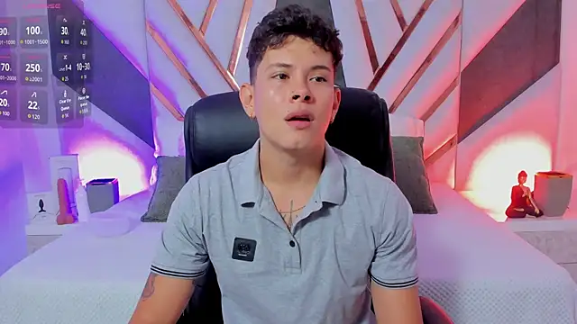 Snapshot of Daniel_cute18 chatting on November 2025 08:30:01 PM Daniel cute18 online show from November 2025 08:30:01 PM