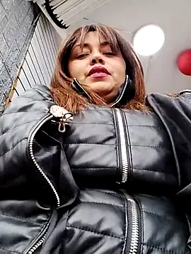 Snapshot of la_beba20 chatting on November 2025 08:49:01 PM la beba20 online show from November 2025 08:49:01 PM