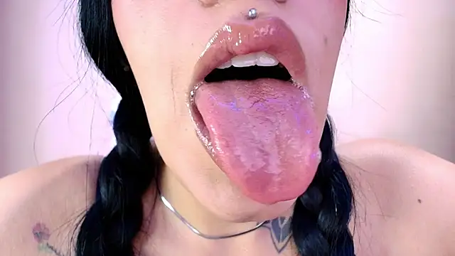 catte jensen online show from March 2026 04:49:02 AM