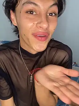 Snapshot of apolo_smith001 chatting on November 2025 06:59:02 PM apolo smith001 online show from November 2025 06:59:02 PM