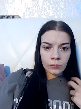 Snapshot of JhonSHelBy7LuNa chatting on December 2025 12:40:02 AM JhonSHelBy7LuNa online show from December 2025 12:40:02 AM