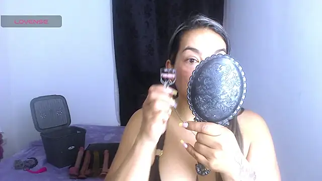 Snapshot of tasha_velvet chatting on November 2025 01:22:02 PM tasha velvet online show from November 2025 01:22:02 PM