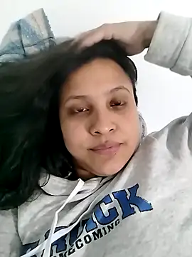 Snapshot of Little-rouse chatting on February 2026 10:30:02 PM Little-rouse online show from February 2026 10:30:02 PM