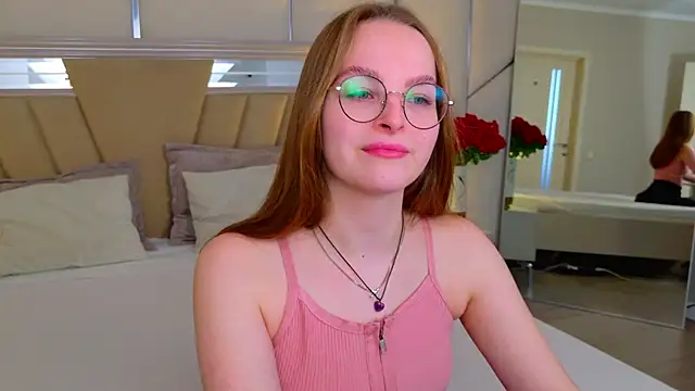 MadisonSmitt online show from March 2026 05:11:01 AM