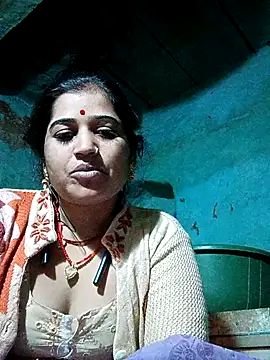 Hot kamla online show from November 2025 12:20:01 AM