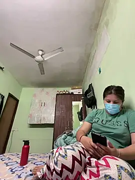 Cute hotzara online show from March 2026 05:34:01 AM