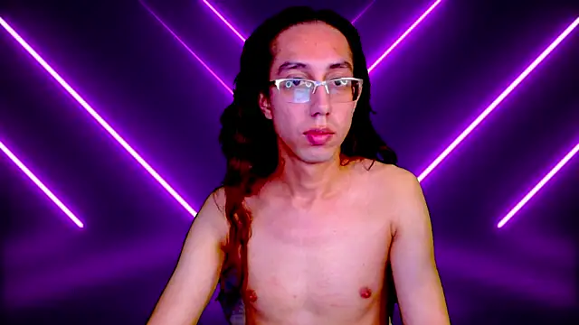 Snapshot of dantex9305 chatting on November 2025 03:18:02 AM dantex9305 online show from November 2025 03:18:02 AM