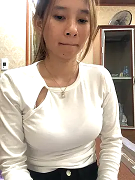 Jumi sexy online show from November 2025 08:14:02 AM