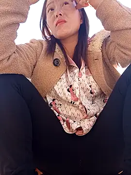 Lyly sexyy online show from November 2025 01:20:02 AM