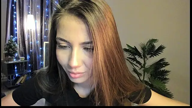 Aurora Glow21 online show from January 2026 01:02:02 PM