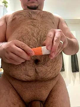 latina w19 online show from November 2025 10:10:01 PM