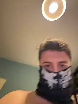 bigfatbro9 online show from February 2026 07:40:01 PM