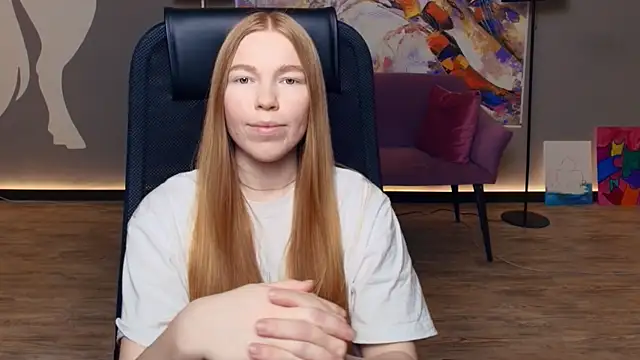 LavetaShiroma online show from December 2025 07:53:02 PM