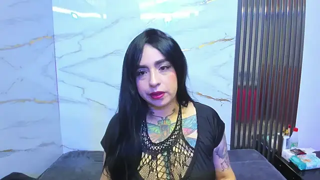 Snapshot of DashaMiller_ chatting on November 2025 12:27:02 PM DashaMiller online show from November 2025 12:27:02 PM