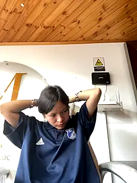 Snapshot of ninffa_18 chatting on November 2025 08:08:02 PM ninffa 18 online show from November 2025 08:08:02 PM