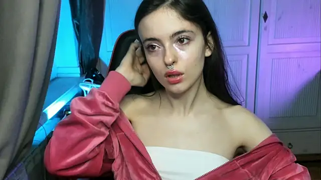 Lana  Soft online show from December 2025 04:46:02 PM